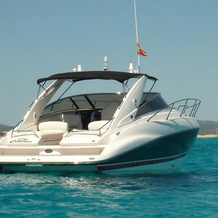 Rural & Curreu Летний дом Санта-Эулалия-дель-Рио